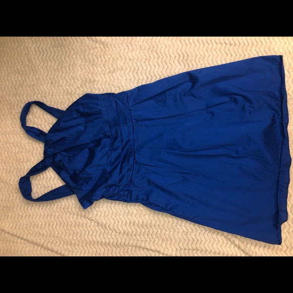 Dress - Picture 1 of 2